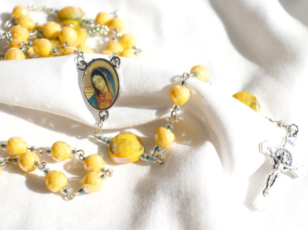 Yellow Marbled Chain Rosary