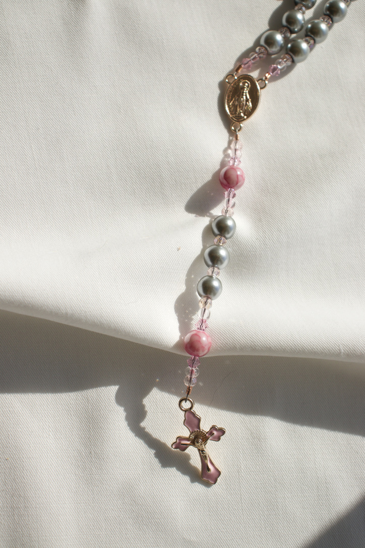 Gray Pearl Bead Wire Rosary - Image 9