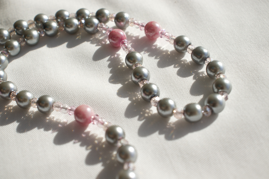Gray Pearl Bead Wire Rosary - Image 12