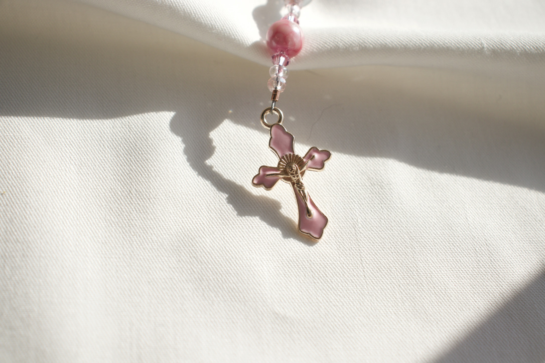 Gray Pearl Bead Wire Rosary - Image 8