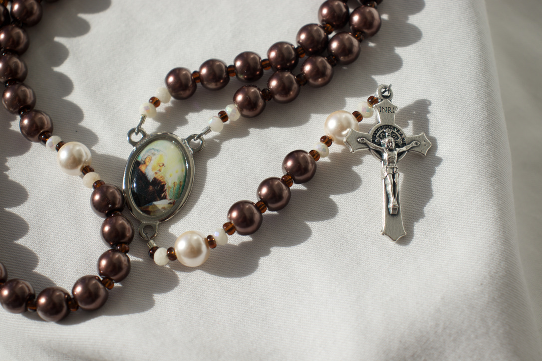 Brown Pearl Bead Wire Rosary - Image 11