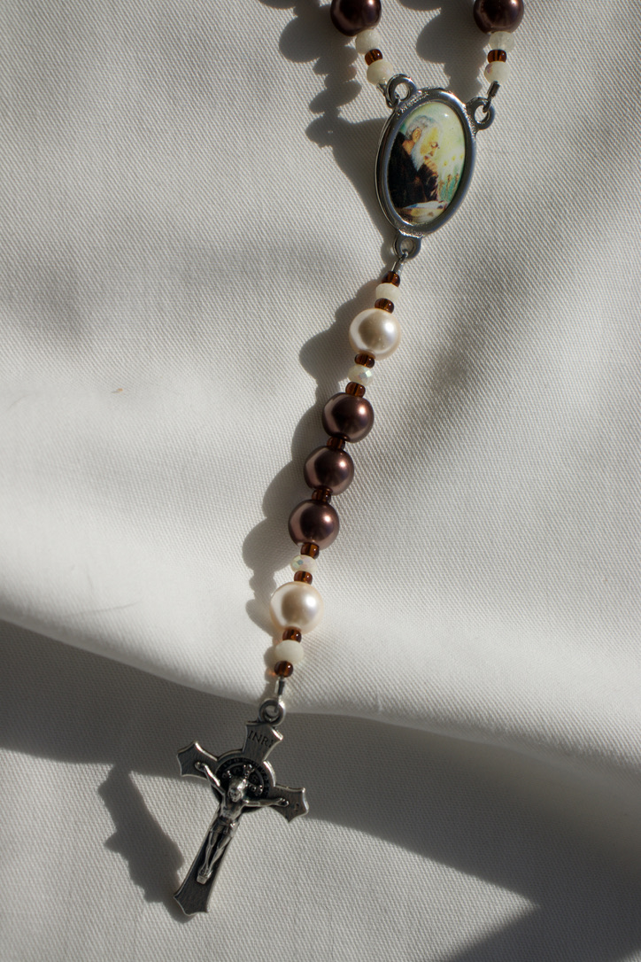 Brown Pearl Bead Wire Rosary - Image 4