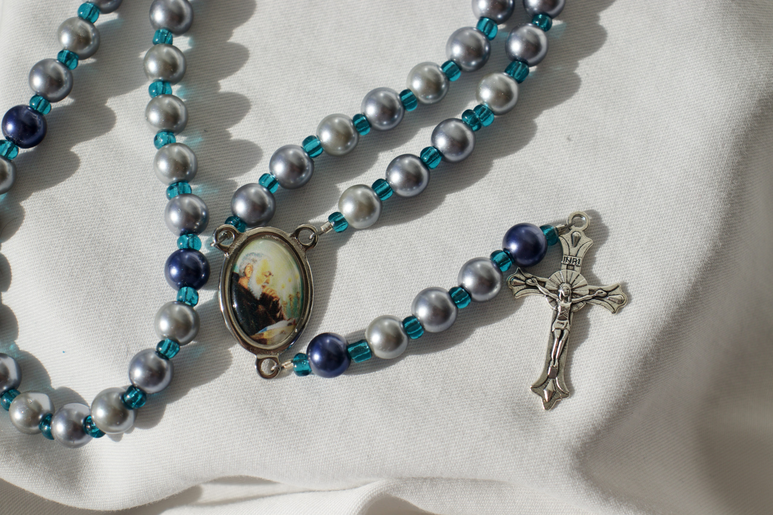 Gray Pearl Wire Rosary - Image 3