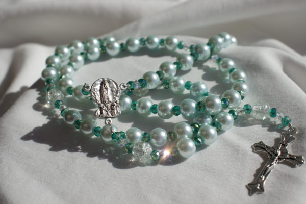 Green Pearl Bead Wire Rosary - Image 5
