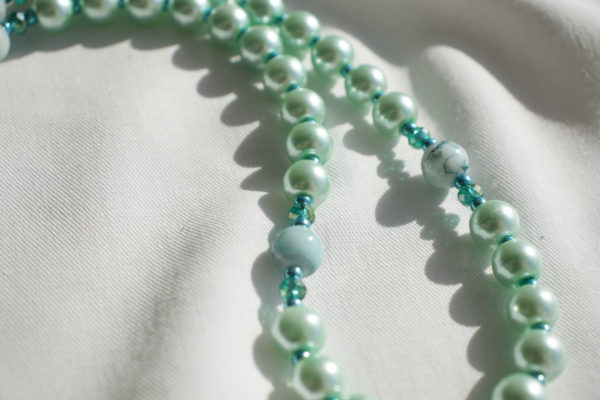 Green Pearl Wire Rosary - Image 3