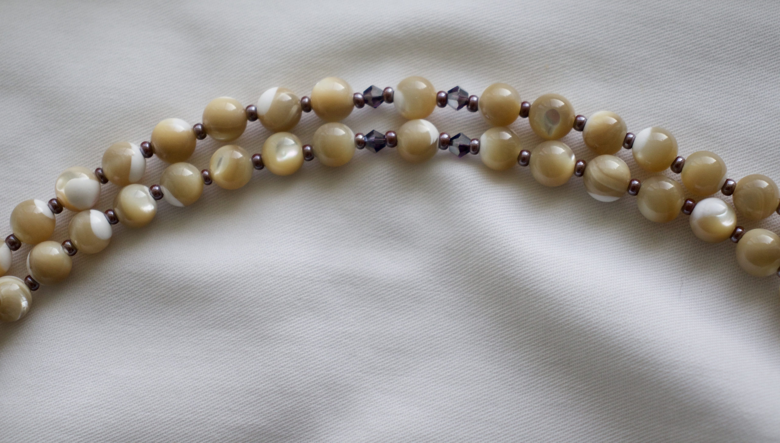 Mother of Pearl Wire Rosary - Image 4