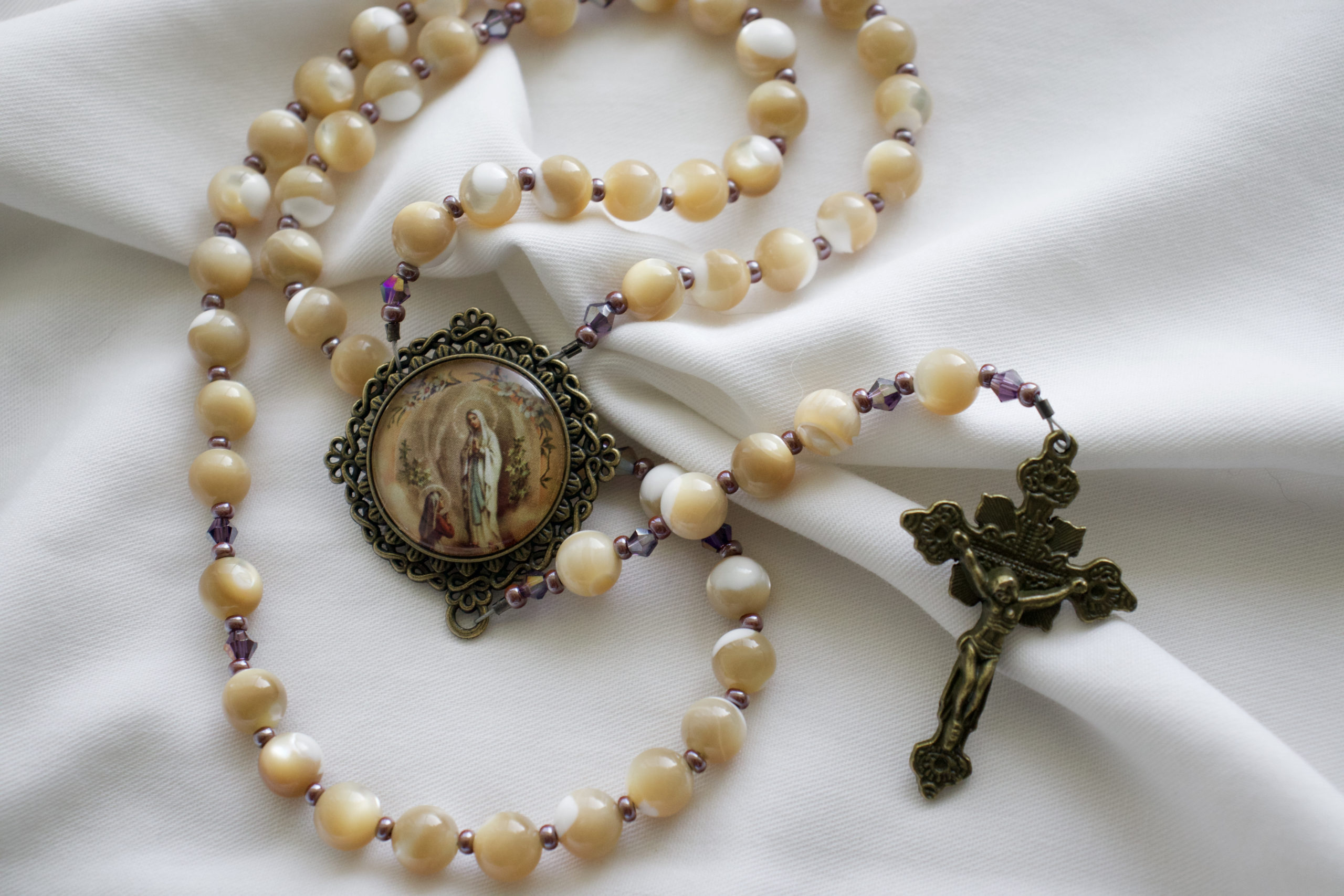 Mother of Pearl Wire Rosary