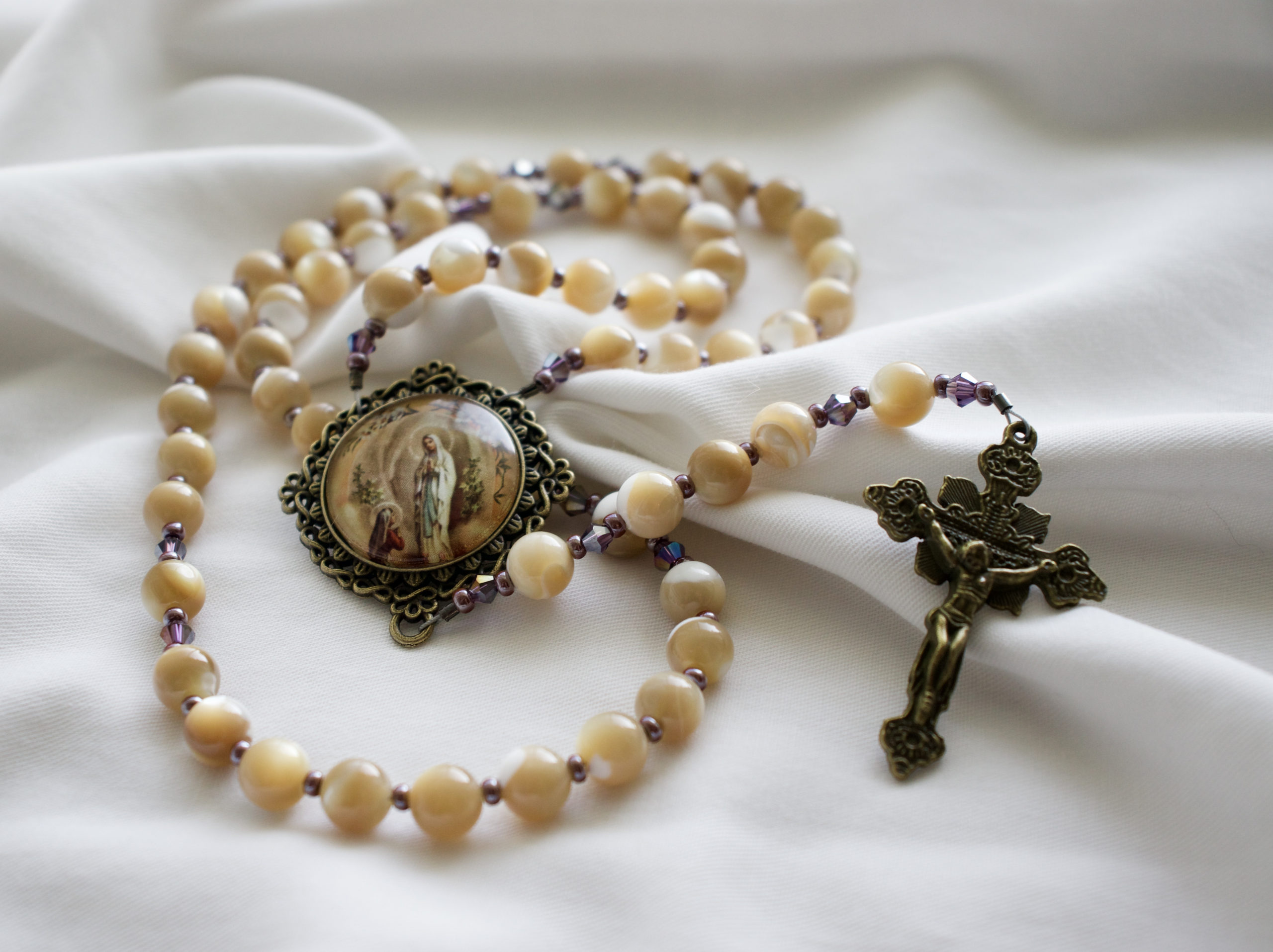 Mother of Pearl Wire Rosary - Image 11