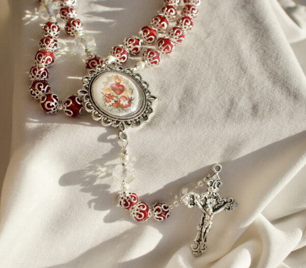 Red with Silver Cap Wire Rosary - Image 7