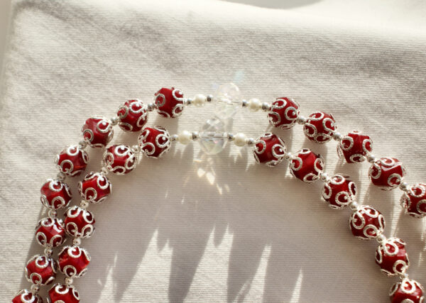 Red with Silver Cap Wire Rosary - Image 6