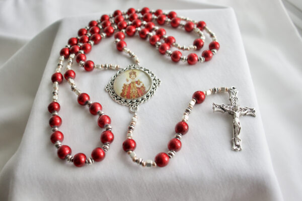 Red Crackle Bead Wire Rosary - Image 6